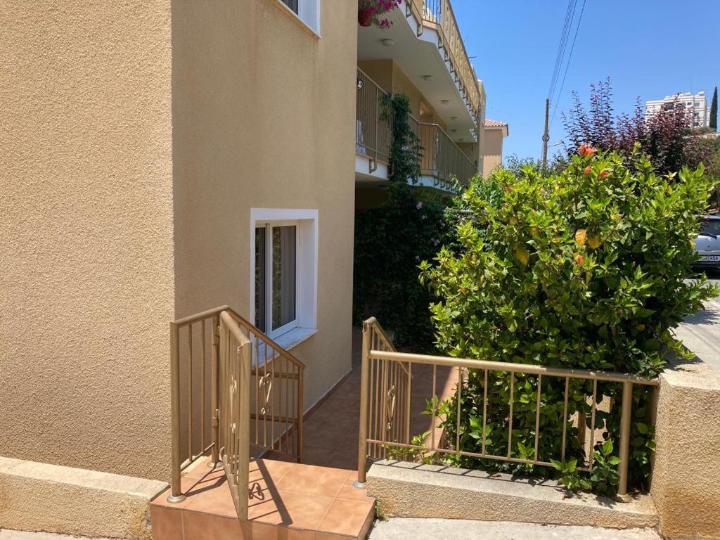 Sirena Olympia Apartment 40 Paphos Exterior foto